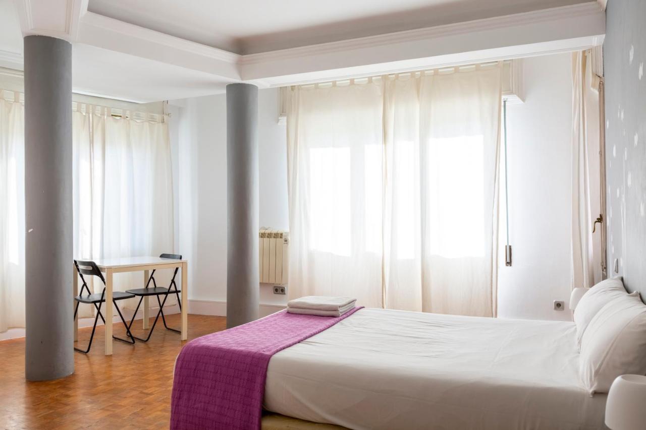 Monrooms Barcelona Eksteriør billede