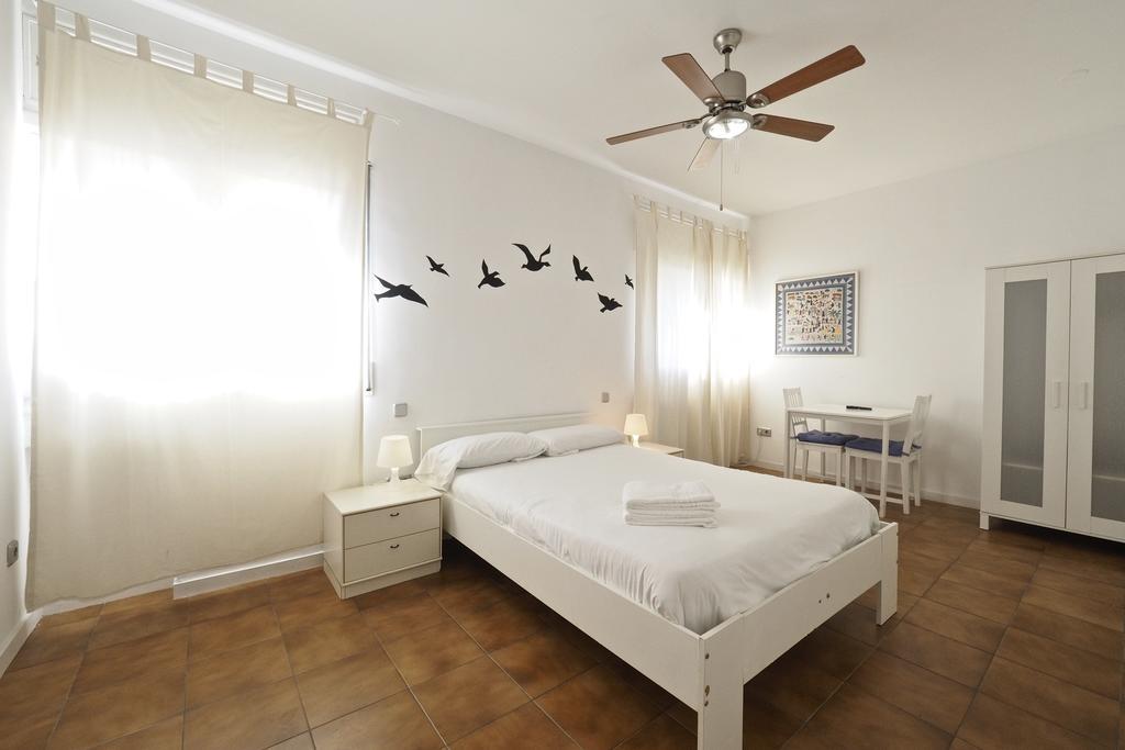 Monrooms Barcelona Eksteriør billede